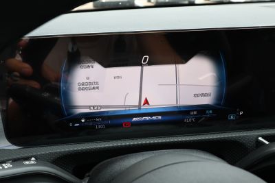 2025款 改款 AMG A 35 L 4MATIC-内饰-图片-有驾 2025款 改款 AMG A 35 L 4MATIC-内饰-图片-有驾