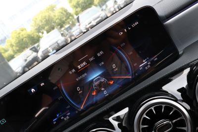 2025款 改款 AMG A 35 L 4MATIC-内饰-图片-有驾 2025款 改款 AMG A 35 L 4MATIC-内饰-图片-有驾