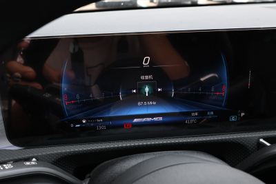 2025款 改款 AMG A 35 L 4MATIC-内饰-图片-有驾 2025款 改款 AMG A 35 L 4MATIC-内饰-图片-有驾
