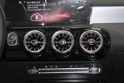 2025款 改款 AMG A 35 L 4MATIC-内饰-图片-有驾 2025款 改款 AMG A 35 L 4MATIC-内饰-图片-有驾