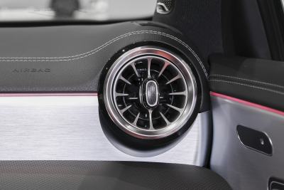 2025款 改款 AMG A 35 L 4MATIC-内饰-图片-有驾 2025款 改款 AMG A 35 L 4MATIC-内饰-图片-有驾