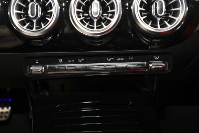 2025款 改款 AMG A 35 L 4MATIC-内饰-图片-有驾 2025款 改款 AMG A 35 L 4MATIC-内饰-图片-有驾