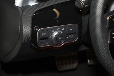2025款 改款 AMG A 35 L 4MATIC-内饰-图片-有驾 2025款 改款 AMG A 35 L 4MATIC-内饰-图片-有驾