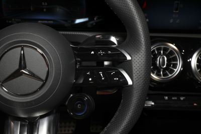 2025款 改款 AMG A 35 L 4MATIC-内饰-图片-有驾 2025款 改款 AMG A 35 L 4MATIC-内饰-图片-有驾