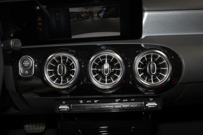 2025款 改款 AMG A 35 L 4MATIC-内饰-图片-有驾 2025款 改款 AMG A 35 L 4MATIC-内饰-图片-有驾
