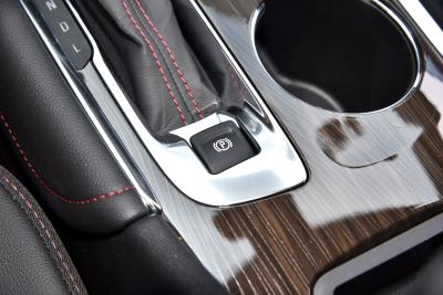 2023款 Redline 2.0T 锐智版-内饰-图片-有驾