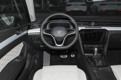 2025款 众享款 330TSI DSG豪华型-内饰-图片-有驾
