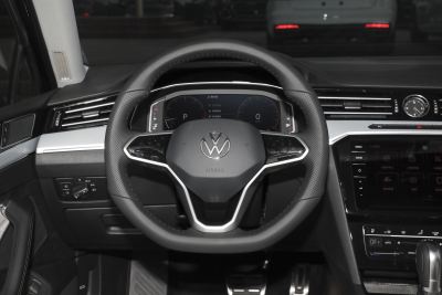 2025款 众享款 330TSI DSG豪华型-内饰-图片-有驾