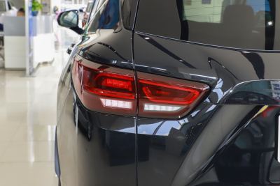 2023款 轻混 650T Redline 霆版-外观-图片-有驾