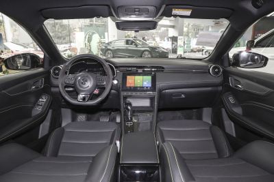 2023款 1.5T XLINE 猎鲨版-内饰-图片-有驾