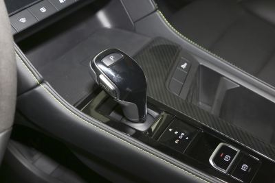2023款 1.5T XLINE 猎鲨版-内饰-图片-有驾