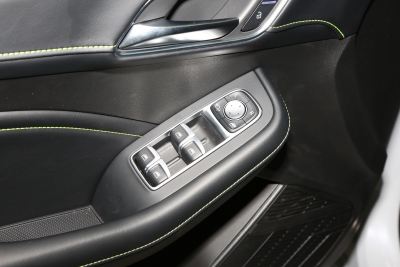 2023款 1.5T XLINE 猎鲨版-内饰-图片-有驾