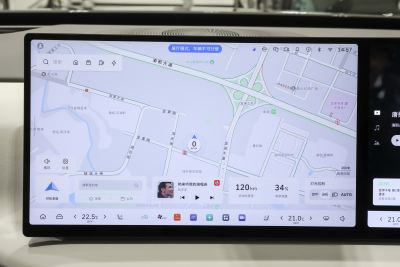 2025款 四驱 Max-内饰-图片-有驾