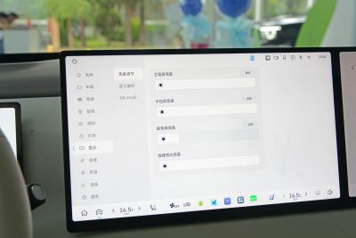 2025款 四驱 Max-内饰-图片-有驾
