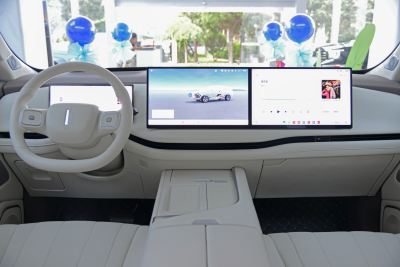 2025款 四驱 Max-内饰-图片-有驾