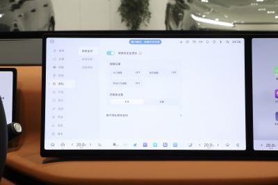 2025款 四驱 Max-内饰-图片-有驾