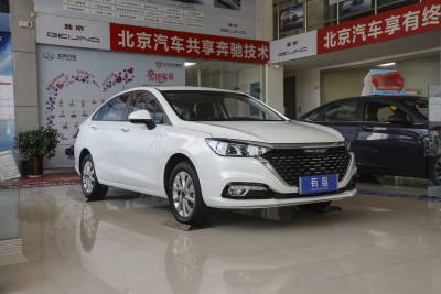 2020款 1.5L 手动尊贵版 国VI-外观-图片-有驾