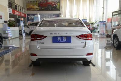 2020款 1.5L 手动尊贵版 国VI-外观-图片-有驾