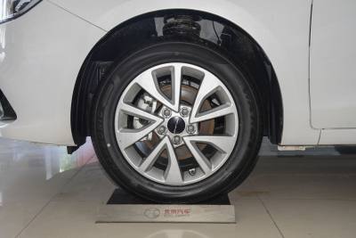 2020款 1.5L 手动尊贵版 国VI-外观-图片-有驾