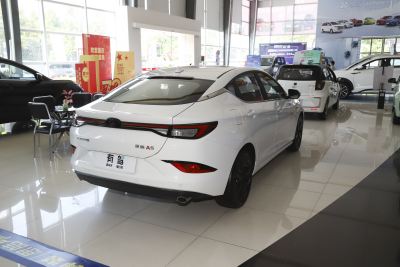 2023款 1.5T CVT豪华舒享型-外观-图片-有驾