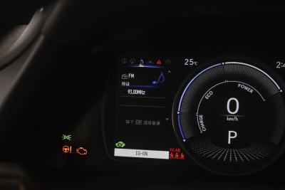 2025款 300h 臻享版-内饰-图片-有驾