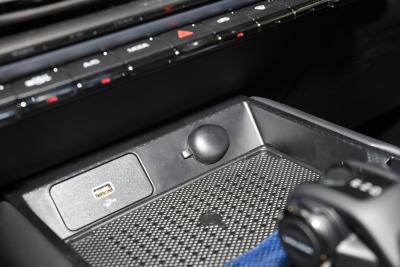 2024款 Hi4 102 Pro-内饰-图片-有驾