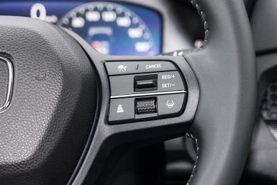 2025款 240TURBO 两驱豪华版 7座-内饰-图片-有驾