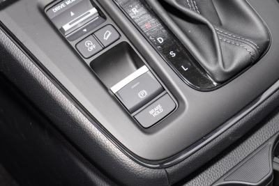 2025款 240TURBO 两驱豪华版 7座-内饰-图片-有驾