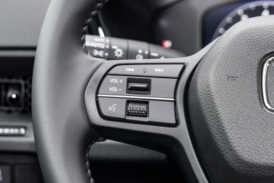 2025款 240TURBO 两驱豪华版 7座-内饰-图片-有驾