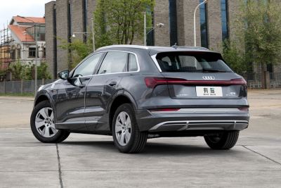 2021款 50 quattro 豪华型-外观-图片-有驾