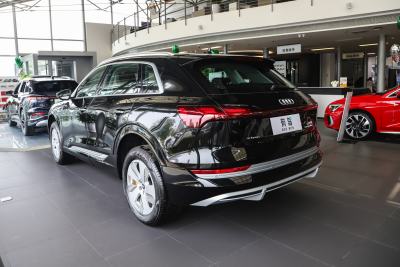 2021款 50 quattro 豪华型-外观-图片-有驾