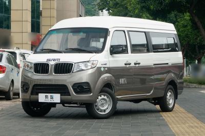 2024款 1.5L CNG 超享版 客车6/7座 SWCC15M-外观-图片-有驾
