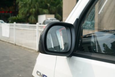 2024款 1.5L CNG 超享版 客车6/7座 SWCC15M-外观-图片-有驾