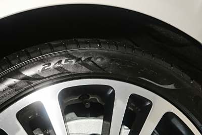 2025款 2.0T P250 两驱尊享豪华版-外观-图片-有驾 2025款 2.0T P250 两驱尊享豪华版-外观-图片-有驾