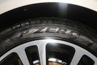 2025款 2.0T P250 两驱尊享豪华版-外观-图片-有驾 2025款 2.0T P250 两驱尊享豪华版-外观-图片-有驾