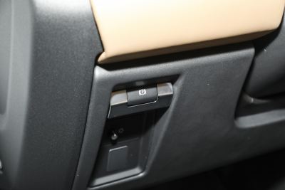 2025款 110 3.0T P400 -Dynamic HSE-内饰-图片-有驾
