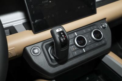 2025款 110 3.0T P400 -Dynamic HSE-内饰-图片-有驾