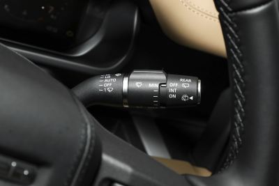 2025款 110 3.0T P400 -Dynamic HSE-内饰-图片-有驾