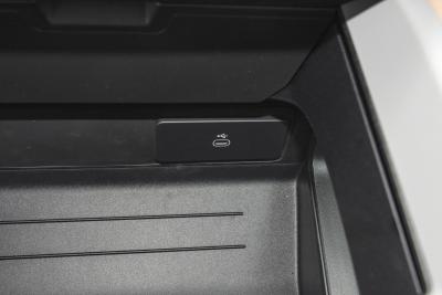 2025款 110 3.0T P400 -Dynamic HSE-内饰-图片-有驾