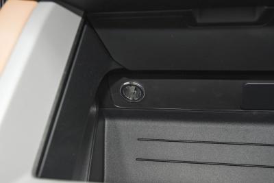 2025款 110 3.0T P400 -Dynamic HSE-内饰-图片-有驾