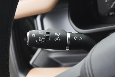 2025款 110 3.0T P400 -Dynamic HSE-内饰-图片-有驾