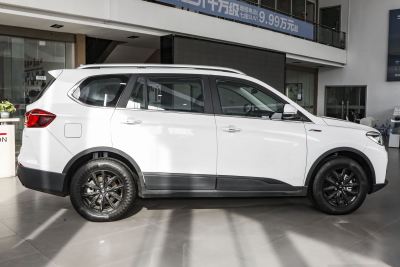 2023款 PRO 2.0L 手动精英型 7座-外观-图片-有驾