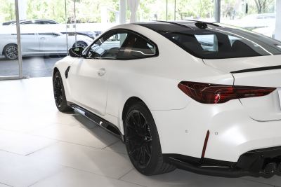 2024款 M4双门轿跑车 M xDrive 雷霆版-外观-图片-有驾
