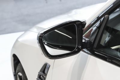 2024款 M4双门轿跑车 M xDrive 雷霆版-外观-图片-有驾