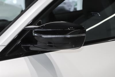 2024款 M4双门轿跑车 M xDrive 雷霆版-外观-图片-有驾