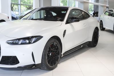 2024款 M4双门轿跑车 M xDrive 雷霆版-外观-图片-有驾