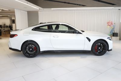2024款 M4双门轿跑车 M xDrive 雷霆版-外观-图片-有驾