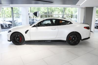 2024款 M4双门轿跑车 M xDrive 雷霆版-外观-图片-有驾