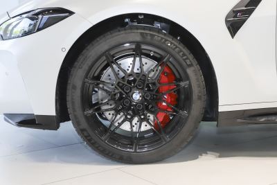 2024款 M4双门轿跑车 M xDrive 雷霆版-外观-图片-有驾