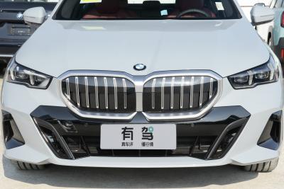 2024款 530i 领先型 M运动套装-外观-图片-有驾